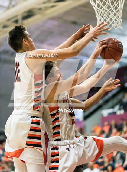 Thumbnail 3 in Half Moon Bay vs. Santa Cruz (CIF CCS D4 Final) photogallery.