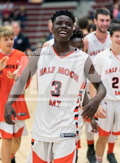 Thumbnail 1 in Half Moon Bay vs. Santa Cruz (CIF CCS D4 Final) photogallery.