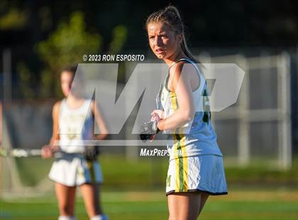 Thumbnail 2 in Sachem North vs Ward Melville(NYSPHSAA) photogallery.