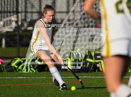Thumbnail 2 in Sachem North vs Ward Melville(NYSPHSAA) photogallery.