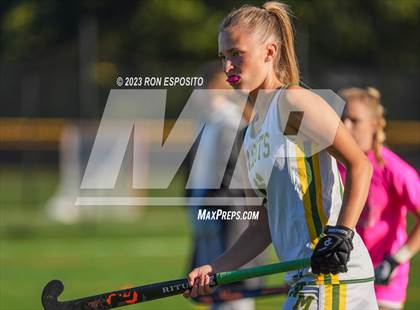 Thumbnail 2 in Sachem North vs Ward Melville(NYSPHSAA) photogallery.