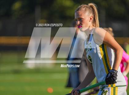 Thumbnail 1 in Sachem North vs Ward Melville(NYSPHSAA) photogallery.