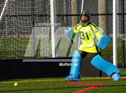 Thumbnail 3 in Sachem North vs Ward Melville(NYSPHSAA) photogallery.