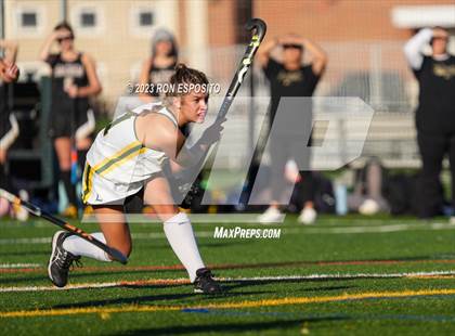 Thumbnail 3 in Sachem North vs Ward Melville(NYSPHSAA) photogallery.