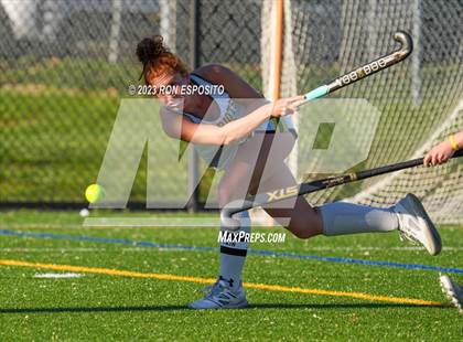 Thumbnail 2 in Sachem North vs Ward Melville(NYSPHSAA) photogallery.