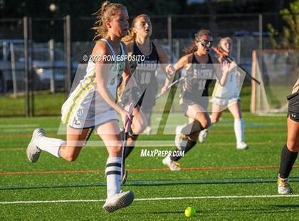 Thumbnail 3 in Sachem North vs Ward Melville(NYSPHSAA) photogallery.