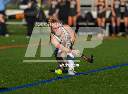 Thumbnail 3 in Sachem North vs Ward Melville(NYSPHSAA) photogallery.