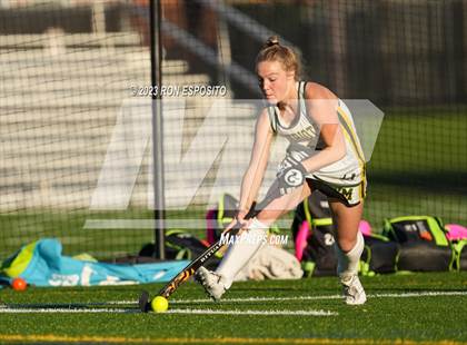 Thumbnail 3 in Sachem North vs Ward Melville(NYSPHSAA) photogallery.