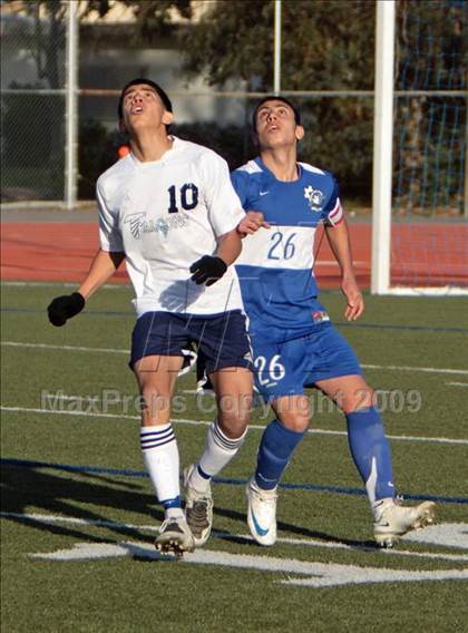 Thumbnail 3 in Burbank @ Crescenta Valley photogallery.