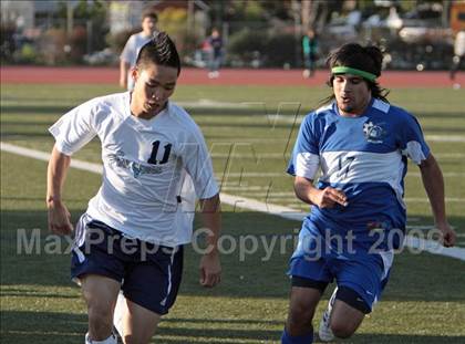 Thumbnail 2 in Burbank @ Crescenta Valley photogallery.