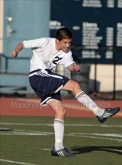 Thumbnail 2 in Burbank @ Crescenta Valley photogallery.