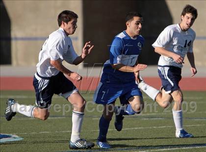 Thumbnail 2 in Burbank @ Crescenta Valley photogallery.