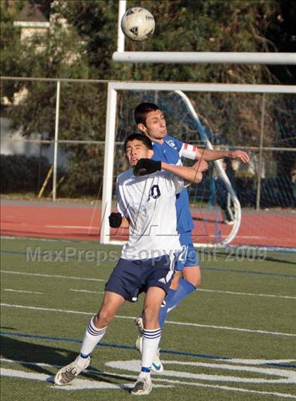 Thumbnail 2 in Burbank @ Crescenta Valley photogallery.