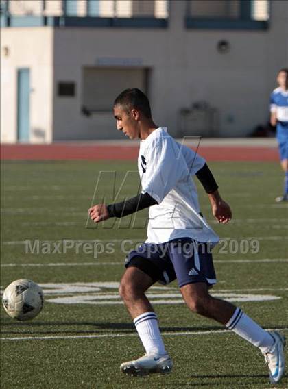 Thumbnail 3 in Burbank @ Crescenta Valley photogallery.