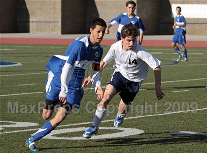 Thumbnail 1 in Burbank @ Crescenta Valley photogallery.