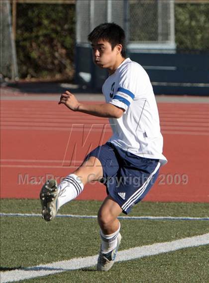 Thumbnail 1 in Burbank @ Crescenta Valley photogallery.
