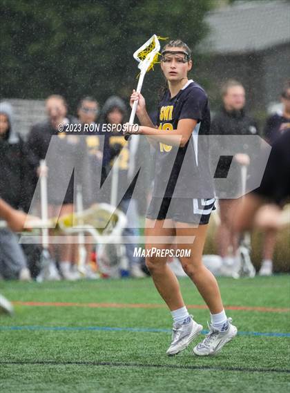 Thumbnail 1 in Shoreham-Wading River vs Bayport-Blue Point photogallery.