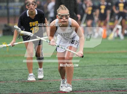 Thumbnail 3 in Shoreham-Wading River vs Bayport-Blue Point photogallery.