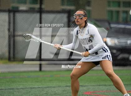 Thumbnail 2 in Shoreham-Wading River vs Bayport-Blue Point photogallery.