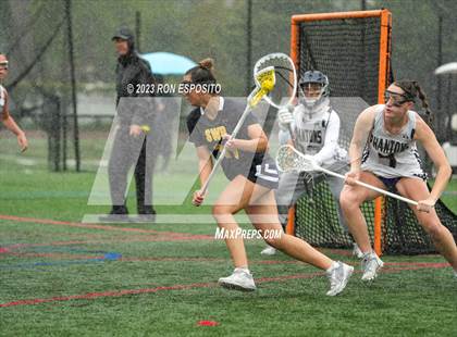 Thumbnail 2 in Shoreham-Wading River vs Bayport-Blue Point photogallery.