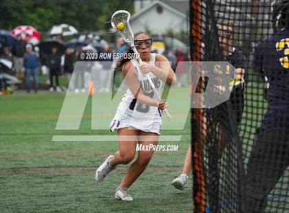 Thumbnail 2 in Shoreham-Wading River vs Bayport-Blue Point photogallery.