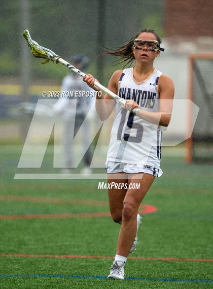 Thumbnail 2 in Shoreham-Wading River vs Bayport-Blue Point photogallery.