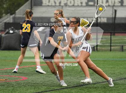 Thumbnail 2 in Shoreham-Wading River vs Bayport-Blue Point photogallery.