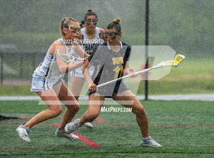 Thumbnail 3 in Shoreham-Wading River vs Bayport-Blue Point photogallery.