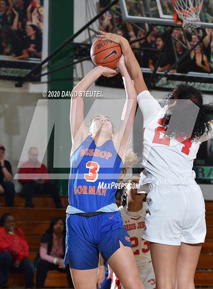 Thumbnail 2 in Bishop Gorman vs. Regis Jesuit (MLK Showcase) photogallery.