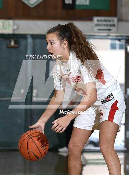 Thumbnail 1 in Bishop Gorman vs. Regis Jesuit (MLK Showcase) photogallery.