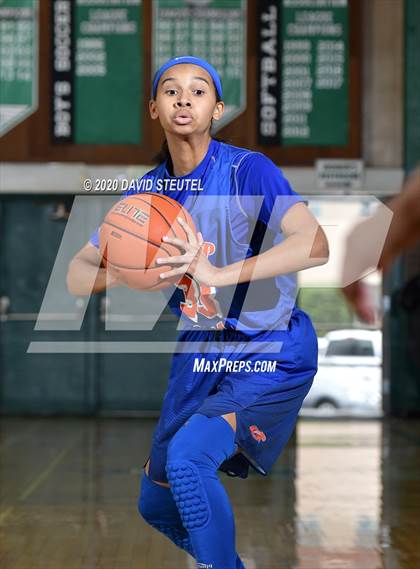 Thumbnail 3 in Bishop Gorman vs. Regis Jesuit (MLK Showcase) photogallery.