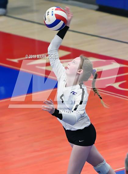 Thumbnail 1 in Northwest Christian vs. Valley Christian (AIA 3A Final)  photogallery.