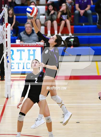 Thumbnail 2 in Northwest Christian vs. Valley Christian (AIA 3A Final)  photogallery.