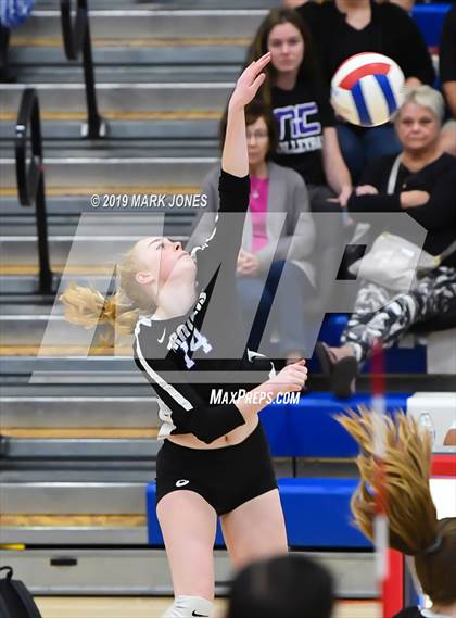 Thumbnail 2 in Northwest Christian vs. Valley Christian (AIA 3A Final)  photogallery.