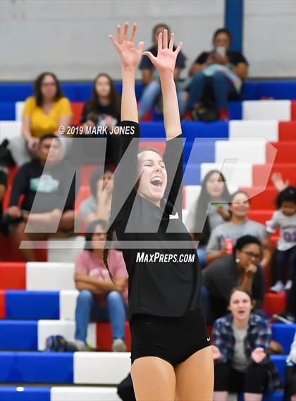 Thumbnail 1 in Northwest Christian vs. Valley Christian (AIA 3A Final)  photogallery.