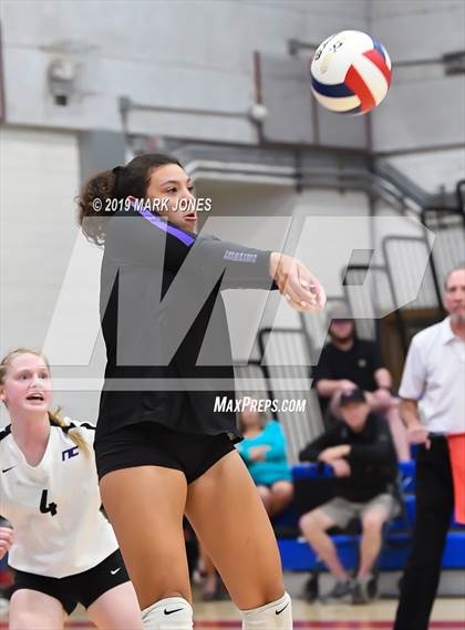 Thumbnail 2 in Northwest Christian vs. Valley Christian (AIA 3A Final)  photogallery.
