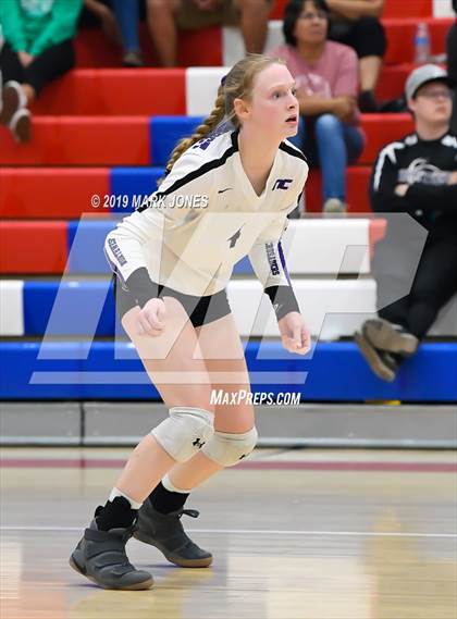 Thumbnail 2 in Northwest Christian vs. Valley Christian (AIA 3A Final)  photogallery.