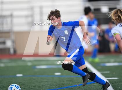 Thumbnail 3 in Johnson vs New Braunfels (UIL 6A Area Playoff) photogallery.