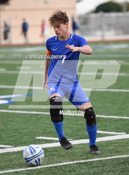 Thumbnail 1 in Johnson vs New Braunfels (UIL 6A Area Playoff) photogallery.
