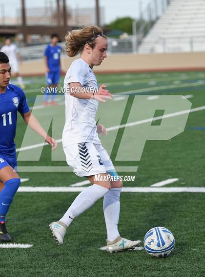 Thumbnail 1 in Johnson vs New Braunfels (UIL 6A Area Playoff) photogallery.