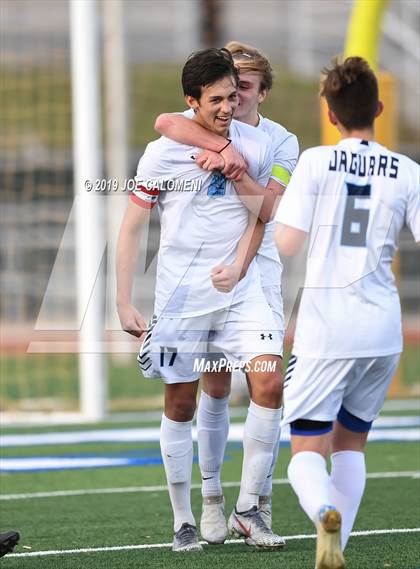 Thumbnail 3 in Johnson vs New Braunfels (UIL 6A Area Playoff) photogallery.