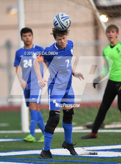 Thumbnail 3 in Johnson vs New Braunfels (UIL 6A Area Playoff) photogallery.