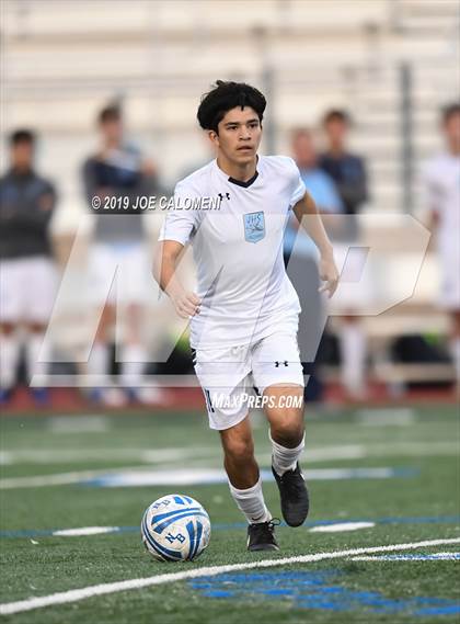 Thumbnail 3 in Johnson vs New Braunfels (UIL 6A Area Playoff) photogallery.