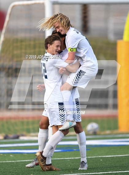 Thumbnail 2 in Johnson vs New Braunfels (UIL 6A Area Playoff) photogallery.