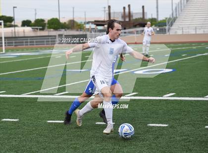 Thumbnail 2 in Johnson vs New Braunfels (UIL 6A Area Playoff) photogallery.