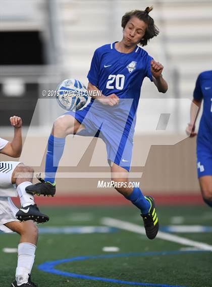 Thumbnail 2 in Johnson vs New Braunfels (UIL 6A Area Playoff) photogallery.