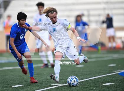 Thumbnail 2 in Johnson vs New Braunfels (UIL 6A Area Playoff) photogallery.