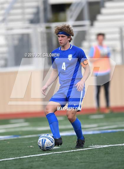 Thumbnail 2 in Johnson vs New Braunfels (UIL 6A Area Playoff) photogallery.
