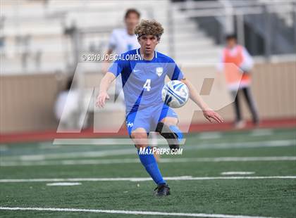 Thumbnail 2 in Johnson vs New Braunfels (UIL 6A Area Playoff) photogallery.