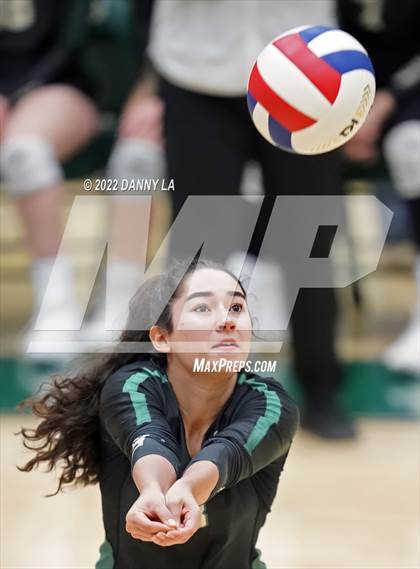 Thumbnail 2 in Oakton @ Langley photogallery.